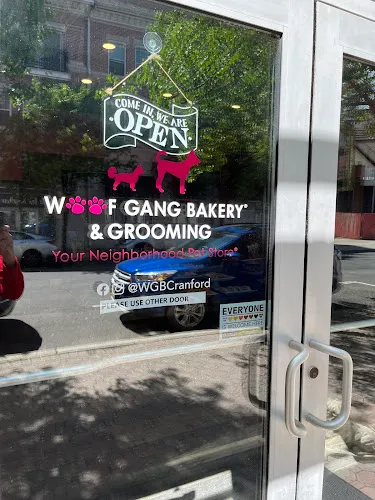 Woof Gang Bakery & Grooming Cranford - Cat grooming in Cranford