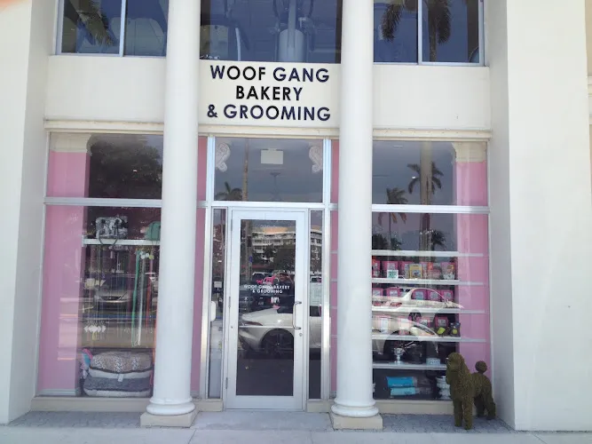 Woof Gang Bakery & Grooming Palm Beach Island - Cat grooming in Palm Beach